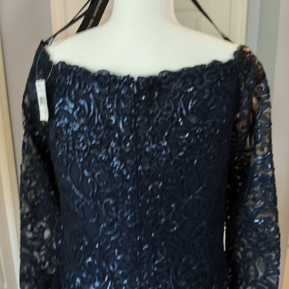 Tadashi Shoji  "Allyson" Navy  Embroidery Bodice Evening Gown 14 New With Tags - Picture 6 of 15